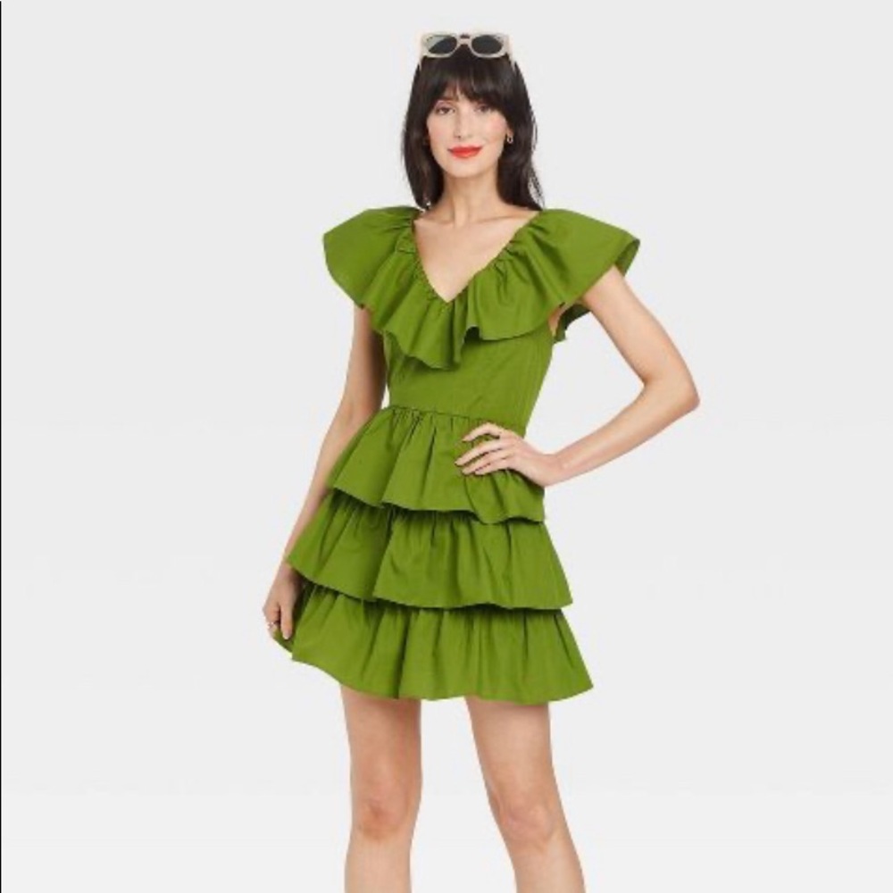 Green dress